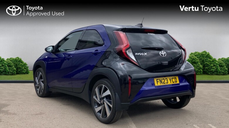 Toyota Aygo X 1.0 VVT-i Edge 5dr Petrol Hatchback